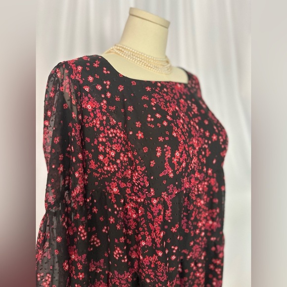 Maison Tara Black and Red Floral Dress (797) - Picture 8 of 15